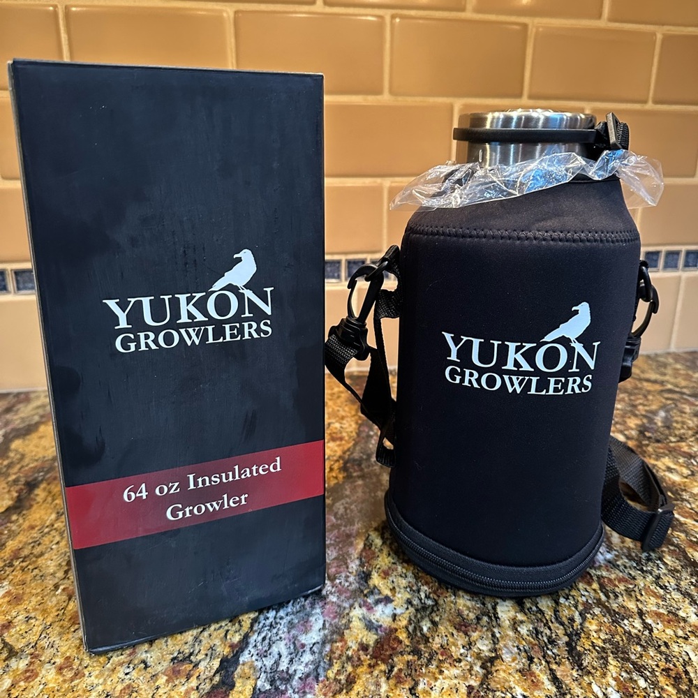 Yukon Growlers 64 oz Insulated Growler